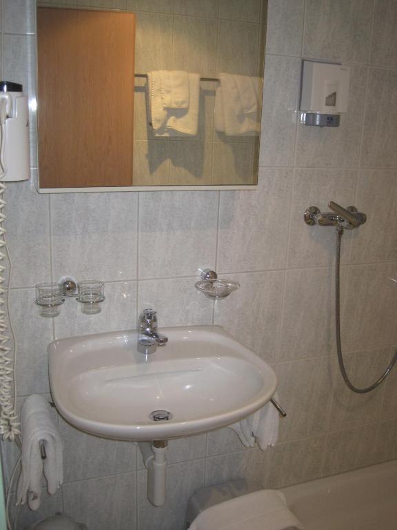 Hotel Des Alpes Realp Pokój zdjęcie